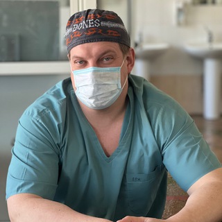   Доктор Сычеников